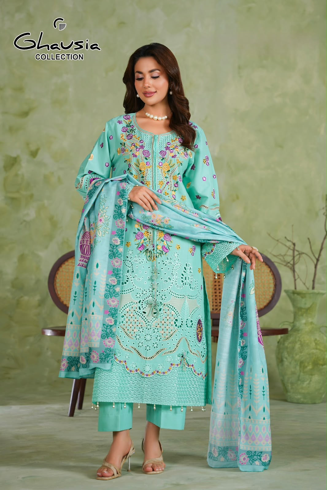 Embroidered Cambric Cotton 3pc