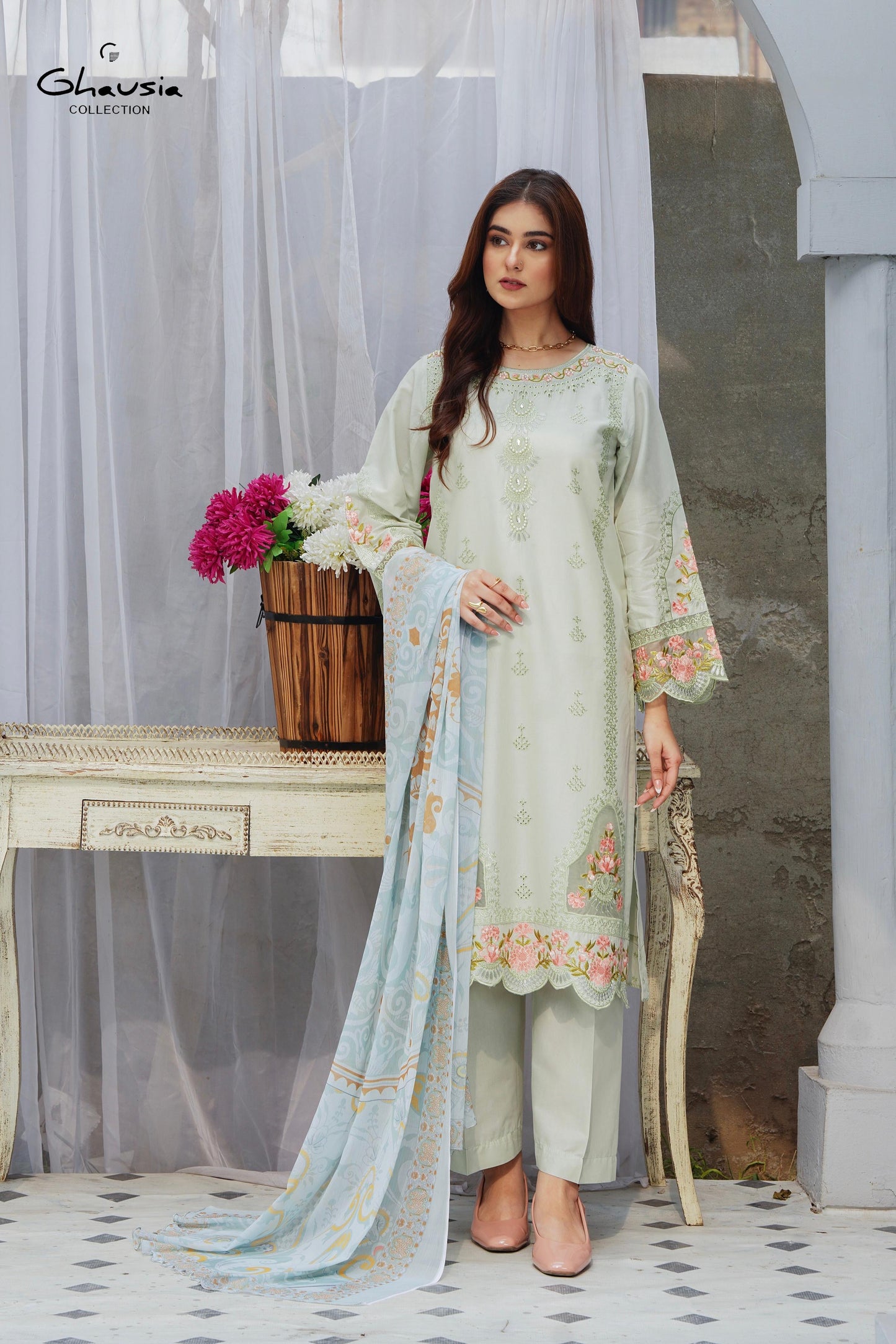 Lawn Patch work & Embroidered kurta - G2017