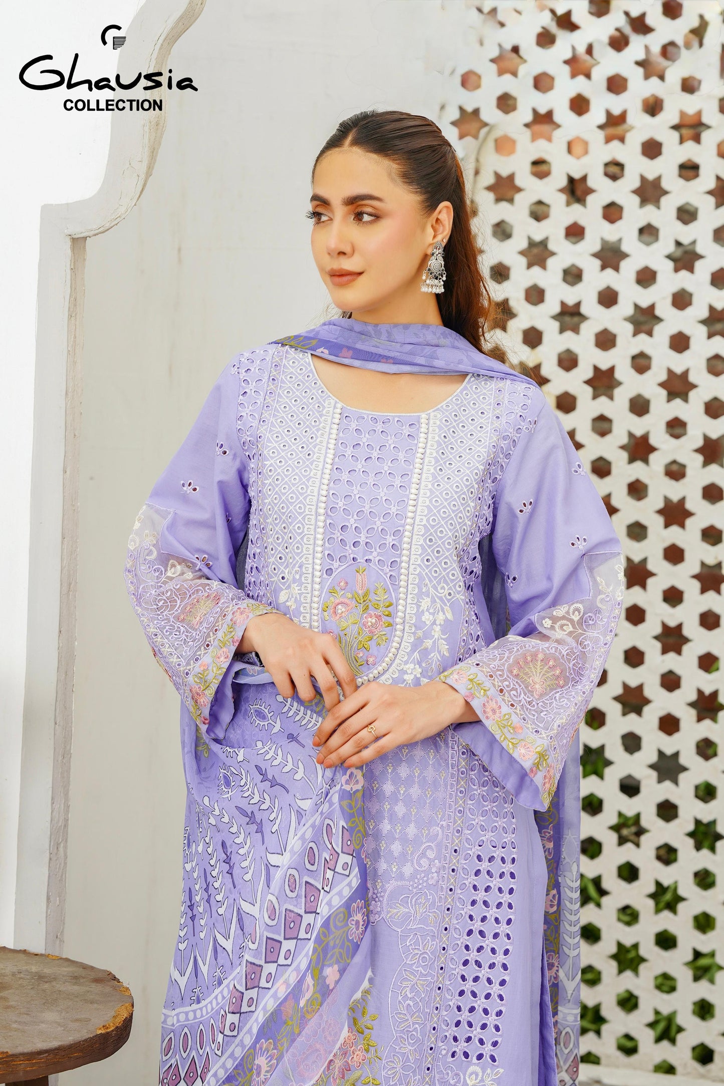 Lawn Embroidered Kurta - G2118