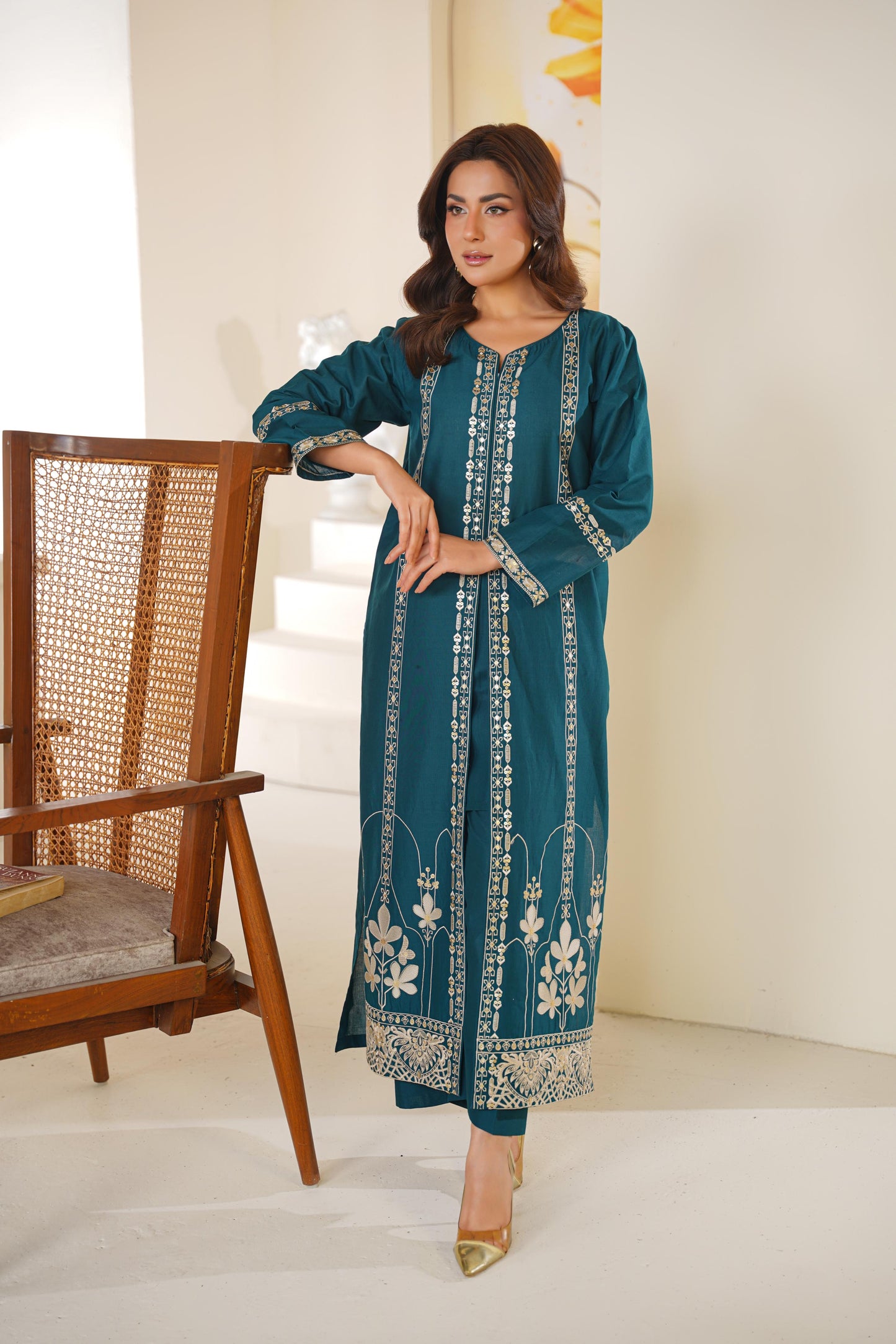 Lawn Embroidered Kurta 2P - G2291