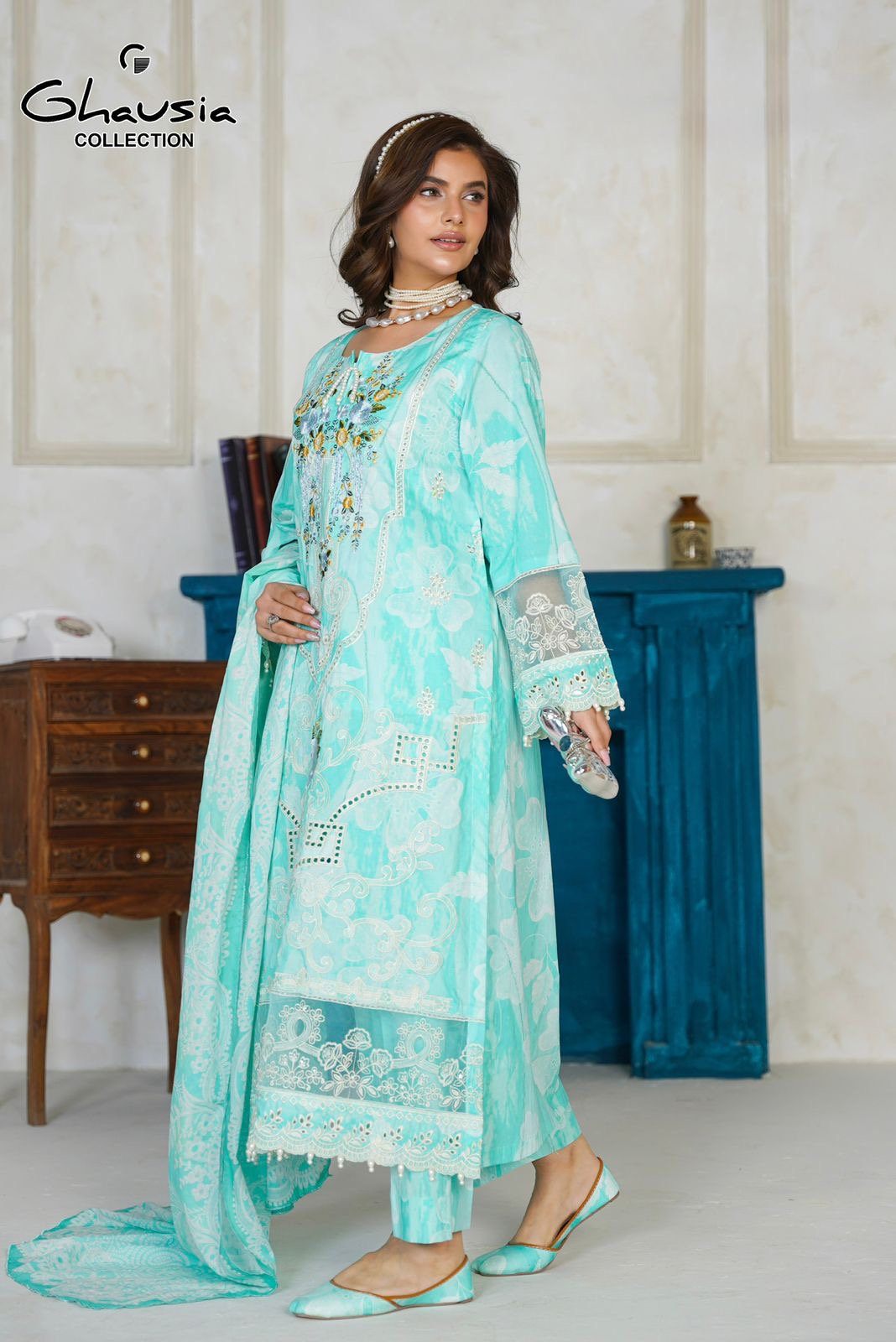 Lawn Embroidered Kurta 3P - G2367