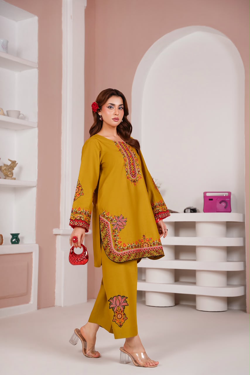 Embroidered Cambric Cotton 2pc