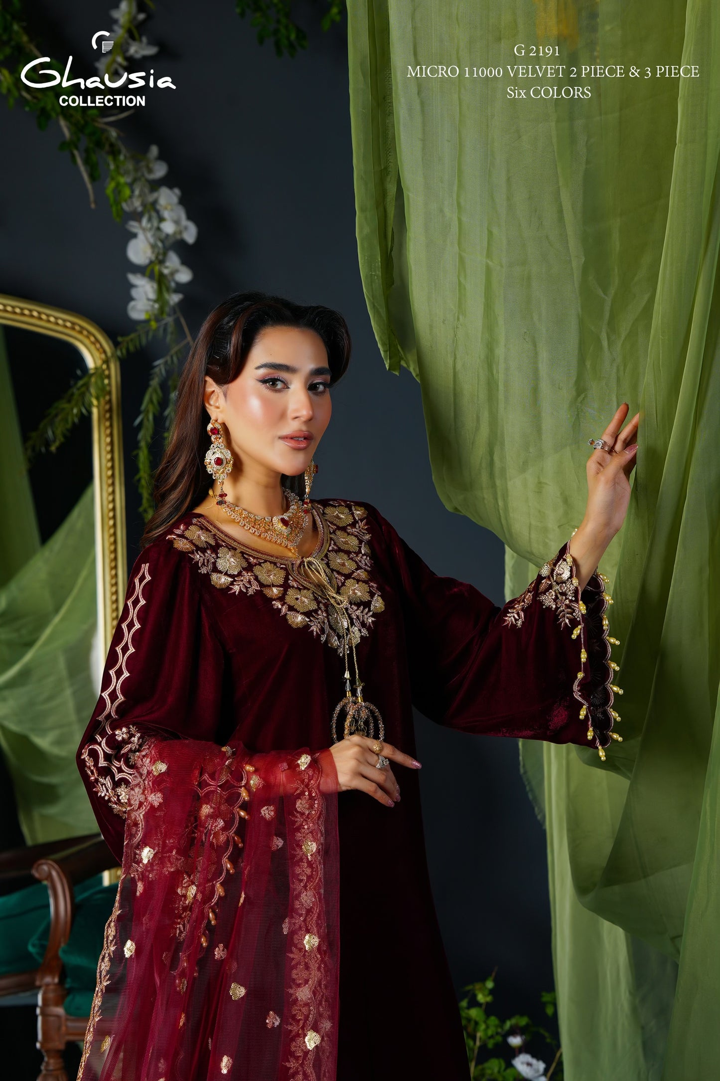 Velvet Embroidered Kurta - G2191
