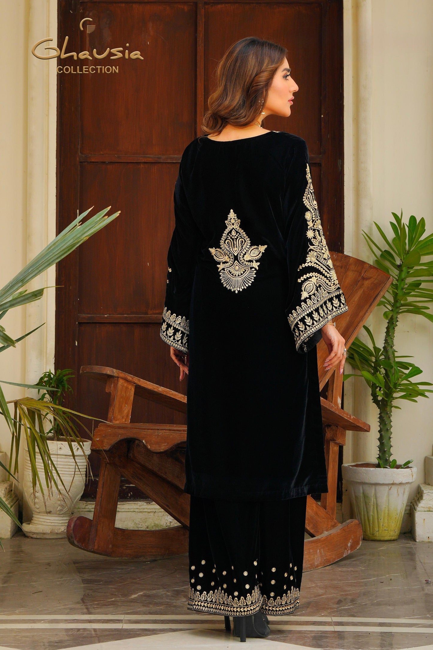 Velvet Embroidered kurta - G1929