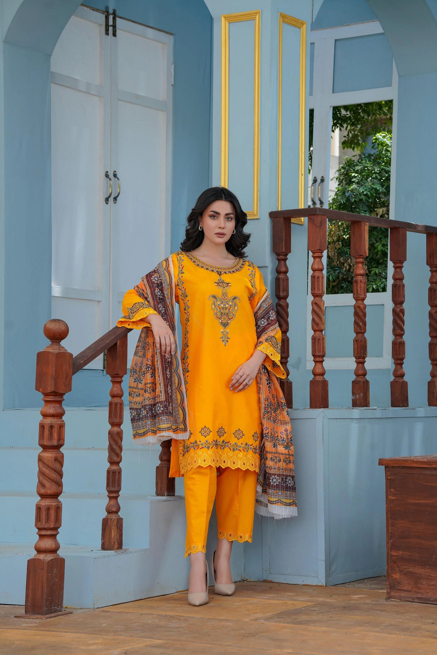 Embroidered lawn 2pcs,  G1843 Ghausia Collection