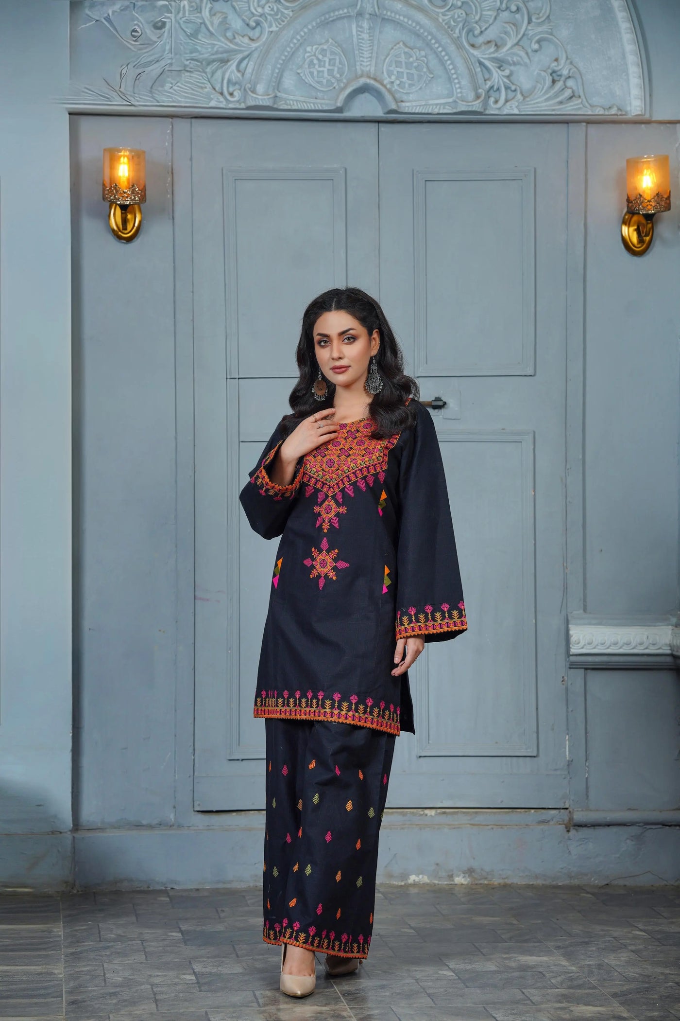 Embroidered Cambric Cotton 2pc ~ G1904 Ghausia Collection