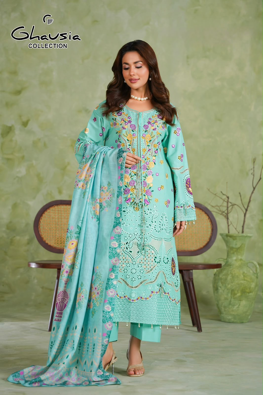 Embroidered Cambric Cotton 3pc