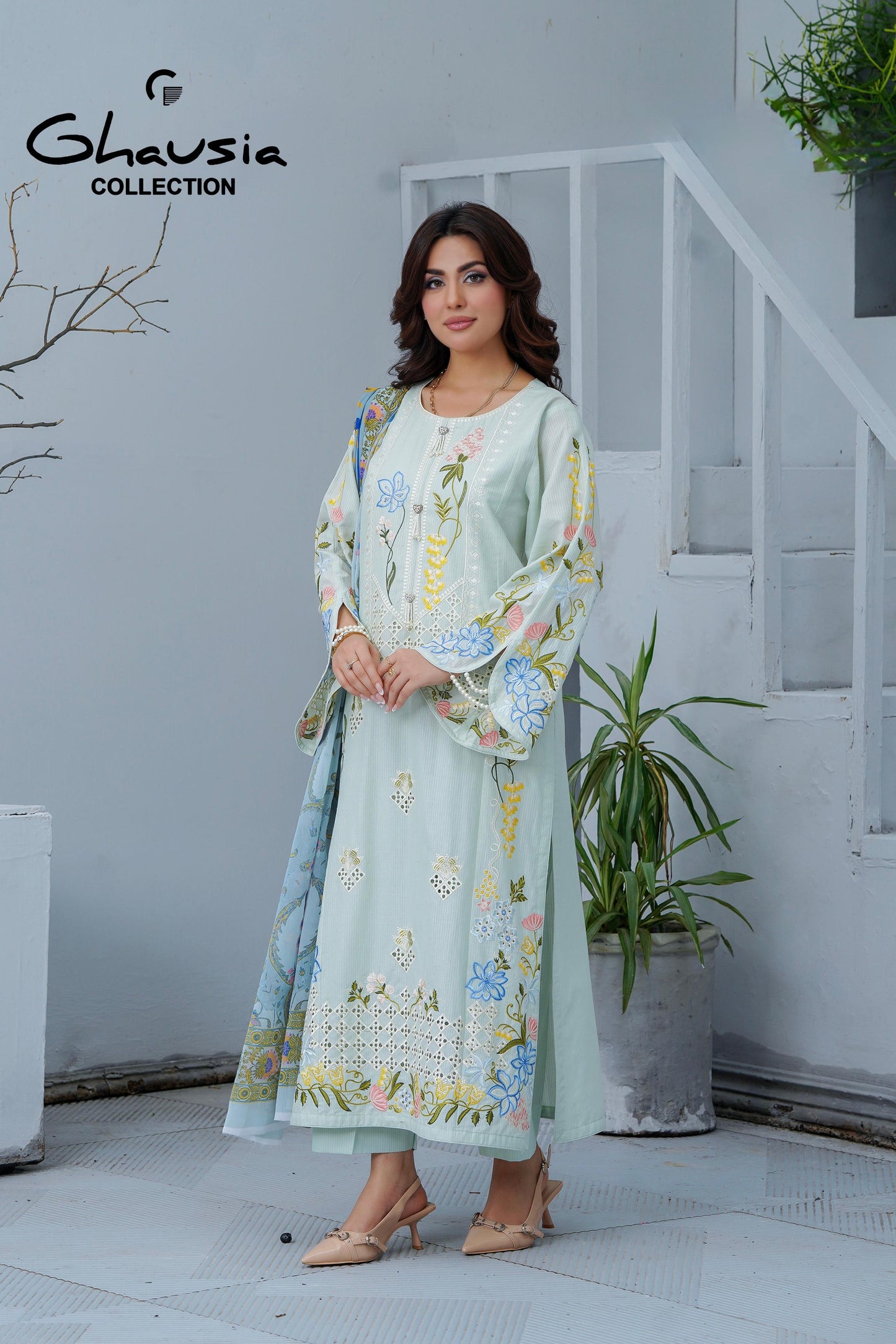Lawn Embroidered Kurta 3P - G2117
