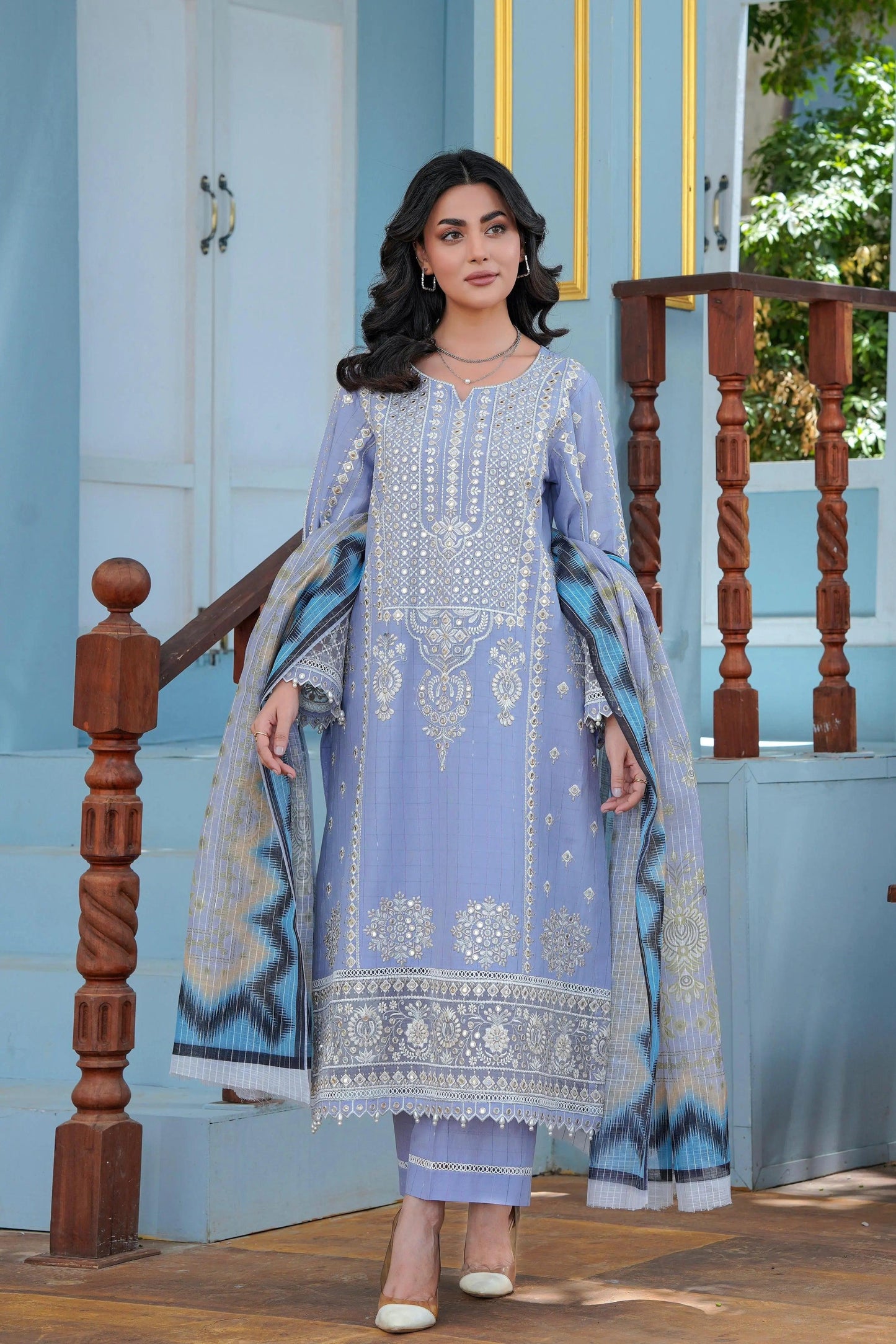 Long Embroidered Lawn 3p - G1866 - Ghausia Collection