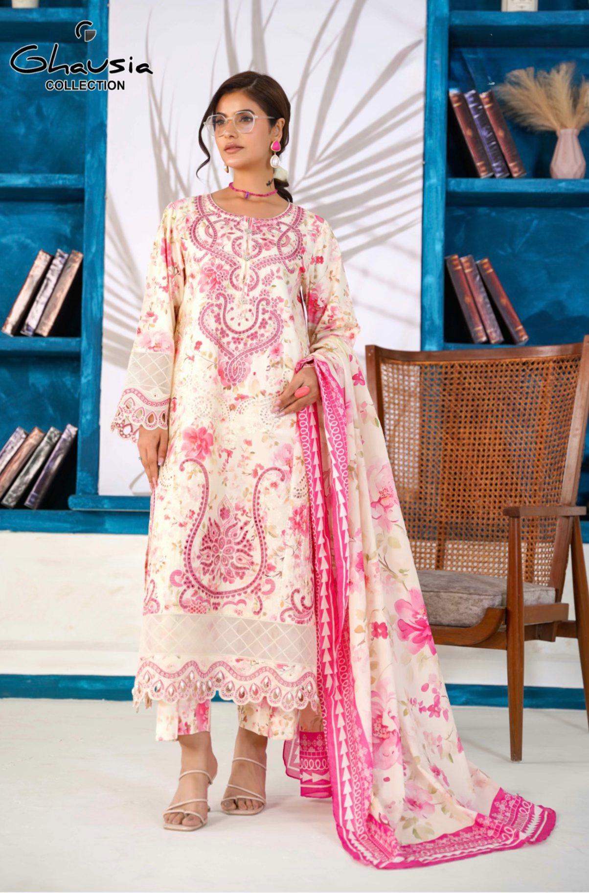 Printed Lawn Embroidered Kurta 4P - G2284