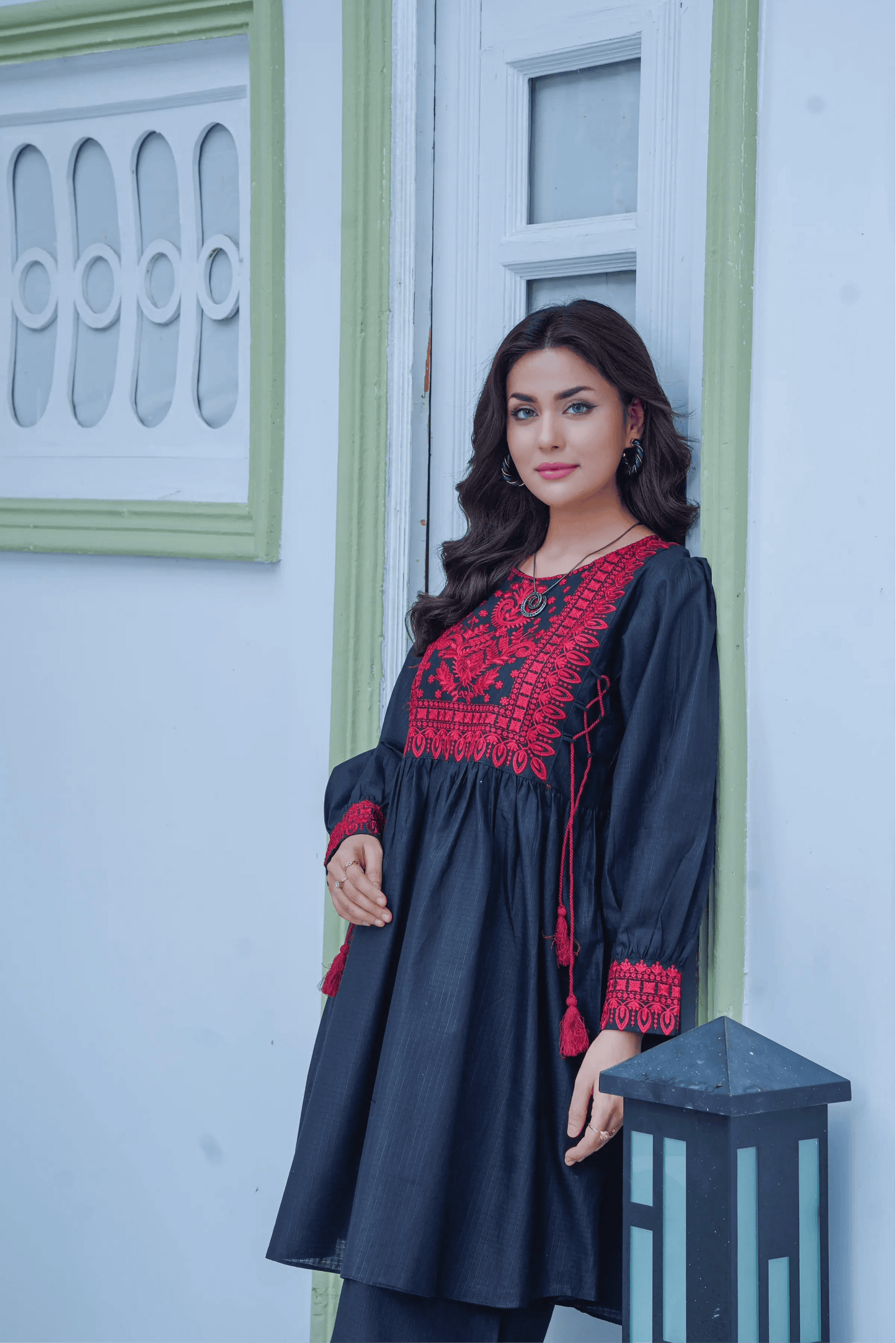 Embroidered Cambric Cotton frock 2pc~ G1912 - Ghausia Collection