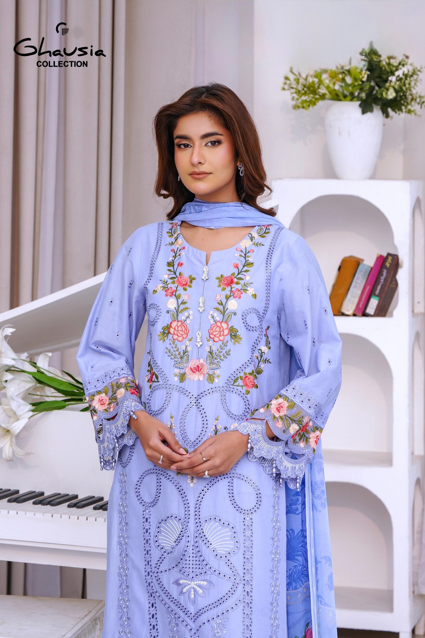 Lawn Embroidered Kurta 3P - G2142